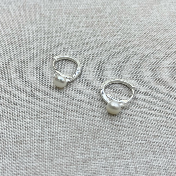 925银耳饰 0909-珍珠配s925银耳扣一对5-6mm