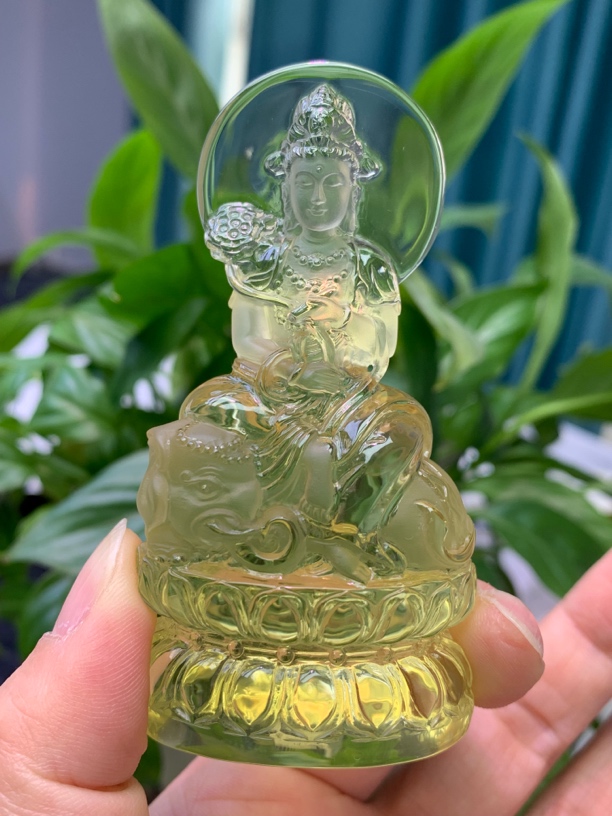 定制天然黄水晶普贤摆件