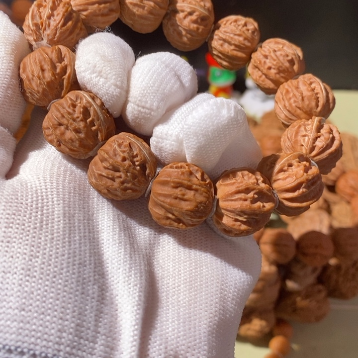 手串文玩核桃……31