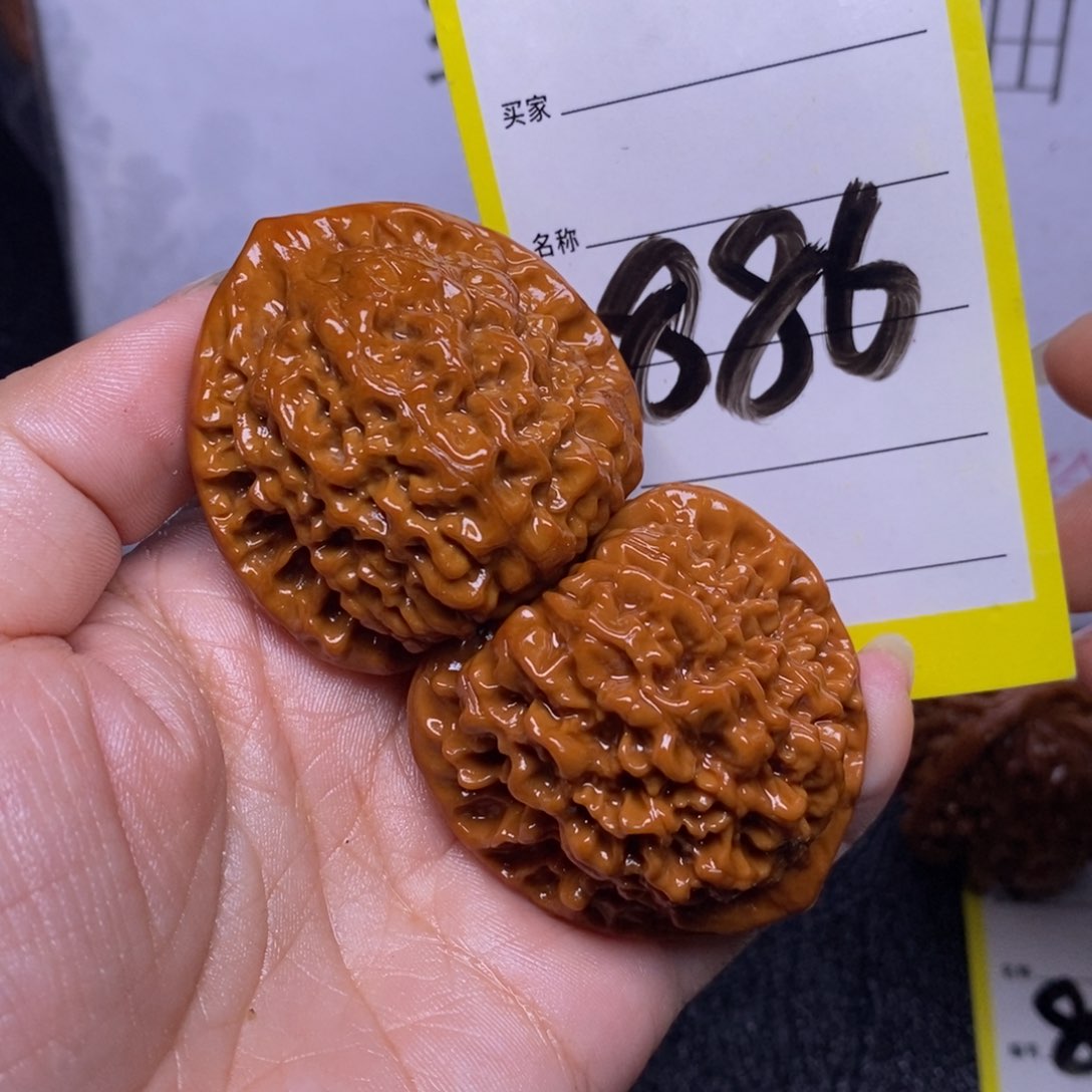 文玩核桃把件886.42官帽