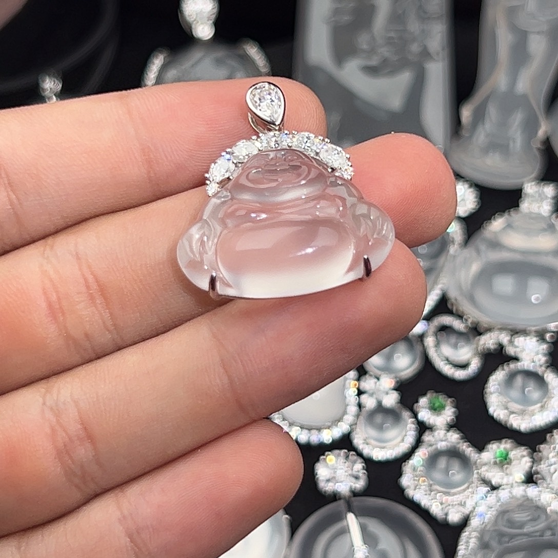 石英质玉银S925镀金镶嵌颈饰莫桑佛公