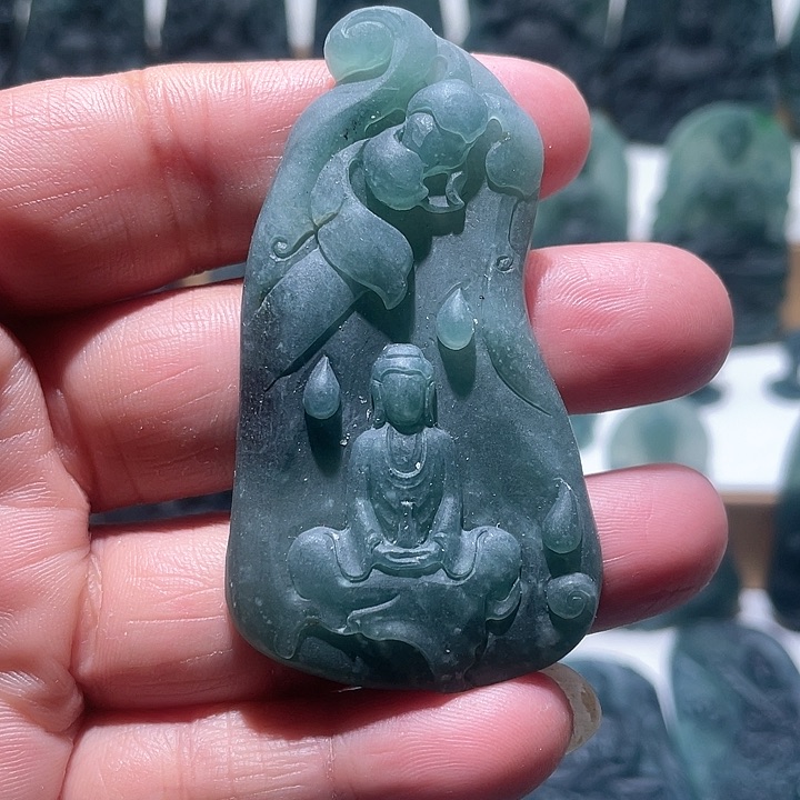 定制翡翠未镶嵌悟