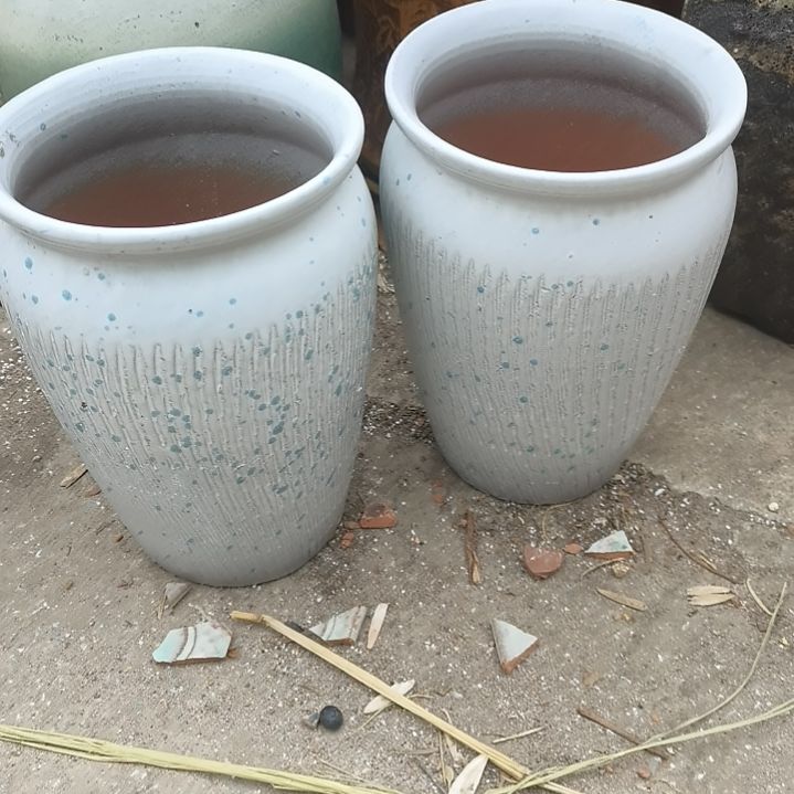 红陶口13高20瑕疵