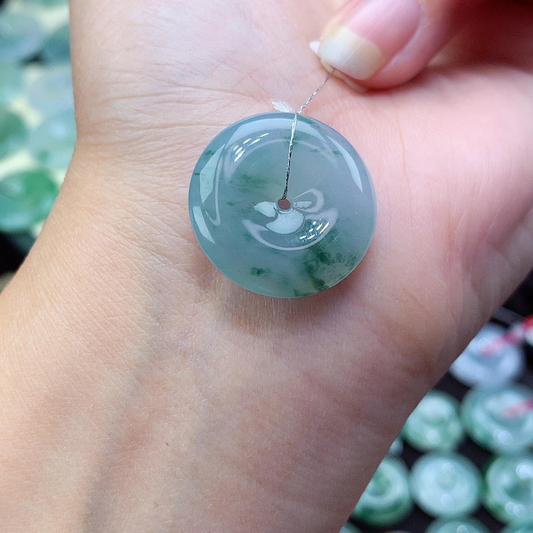 翡翠颈饰未镶嵌36尺寸22.3-5.9