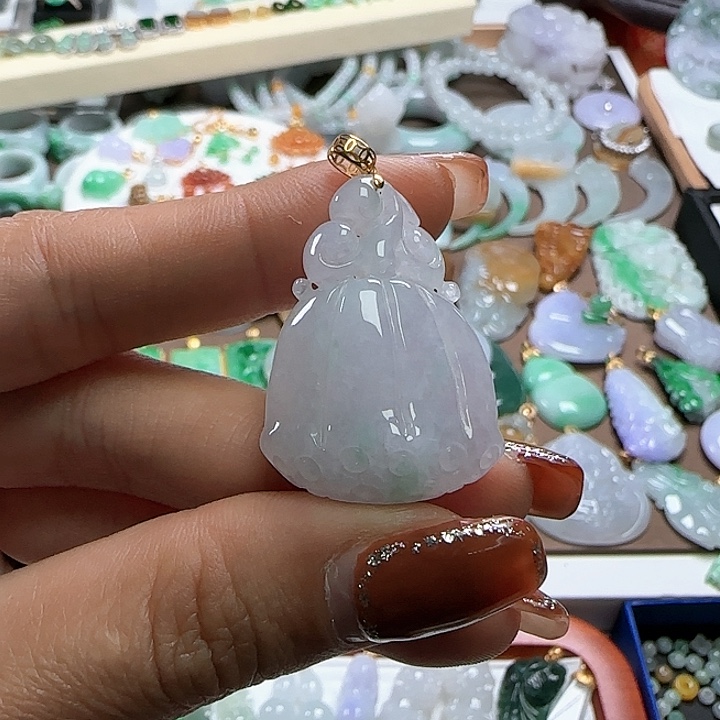 翡翠颈饰未镶嵌冰春彩莲蓬