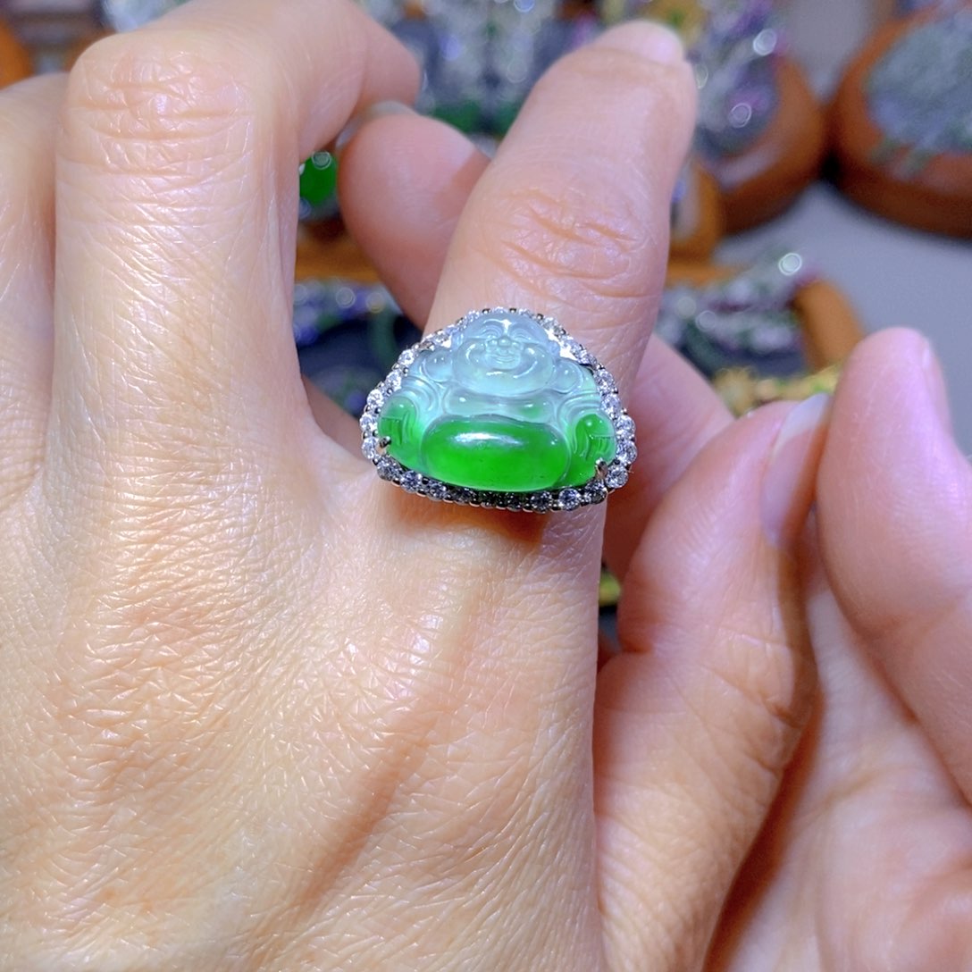 翡翠颈饰银S925镶嵌天然翡翠