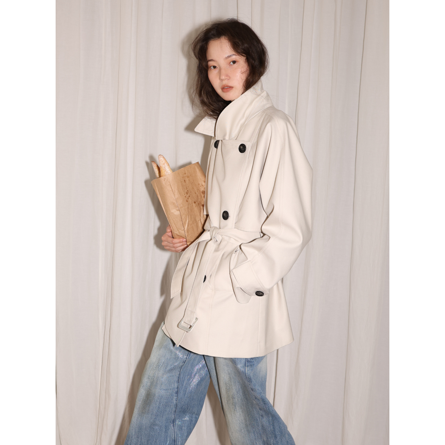 SUPERSCAPE素舶 JI典斜纹立体廓形翻领短款风衣外套女