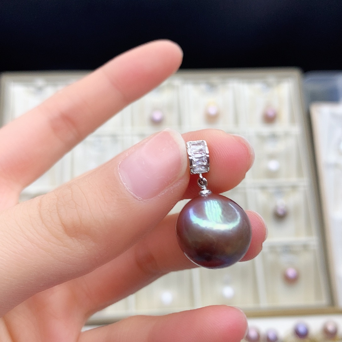 淡水珍珠颈饰合金