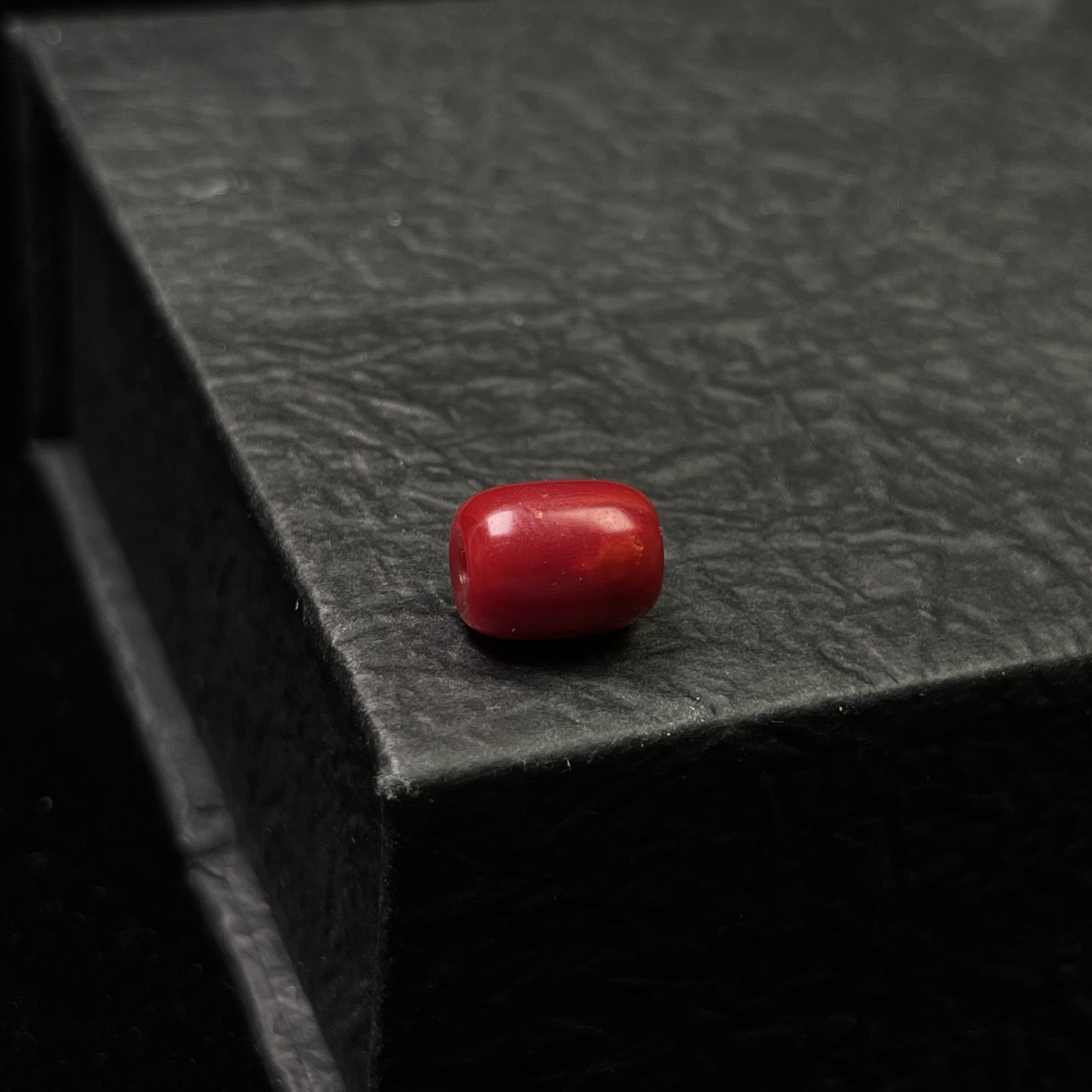 南红返白桶珠kk 长度11.2mm 直径9mm 5-4-2