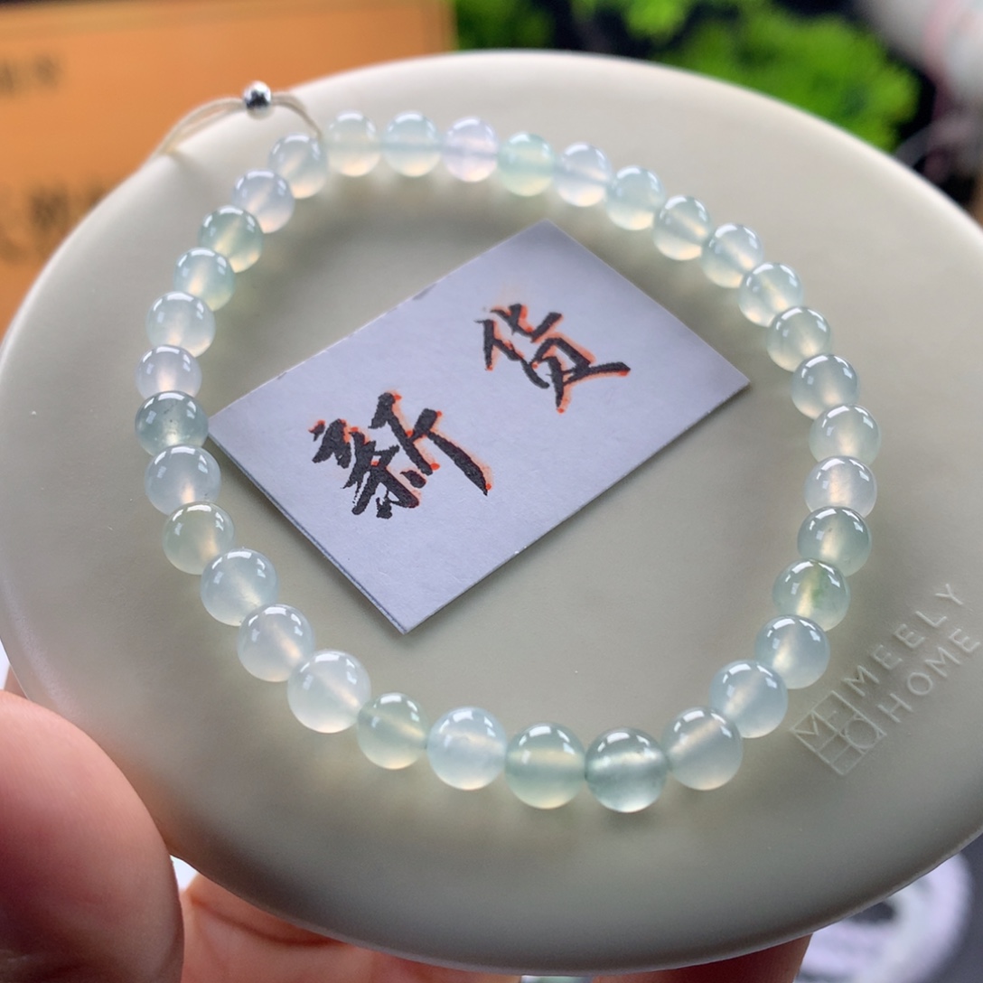 翡翠未镶嵌手链卡5.5