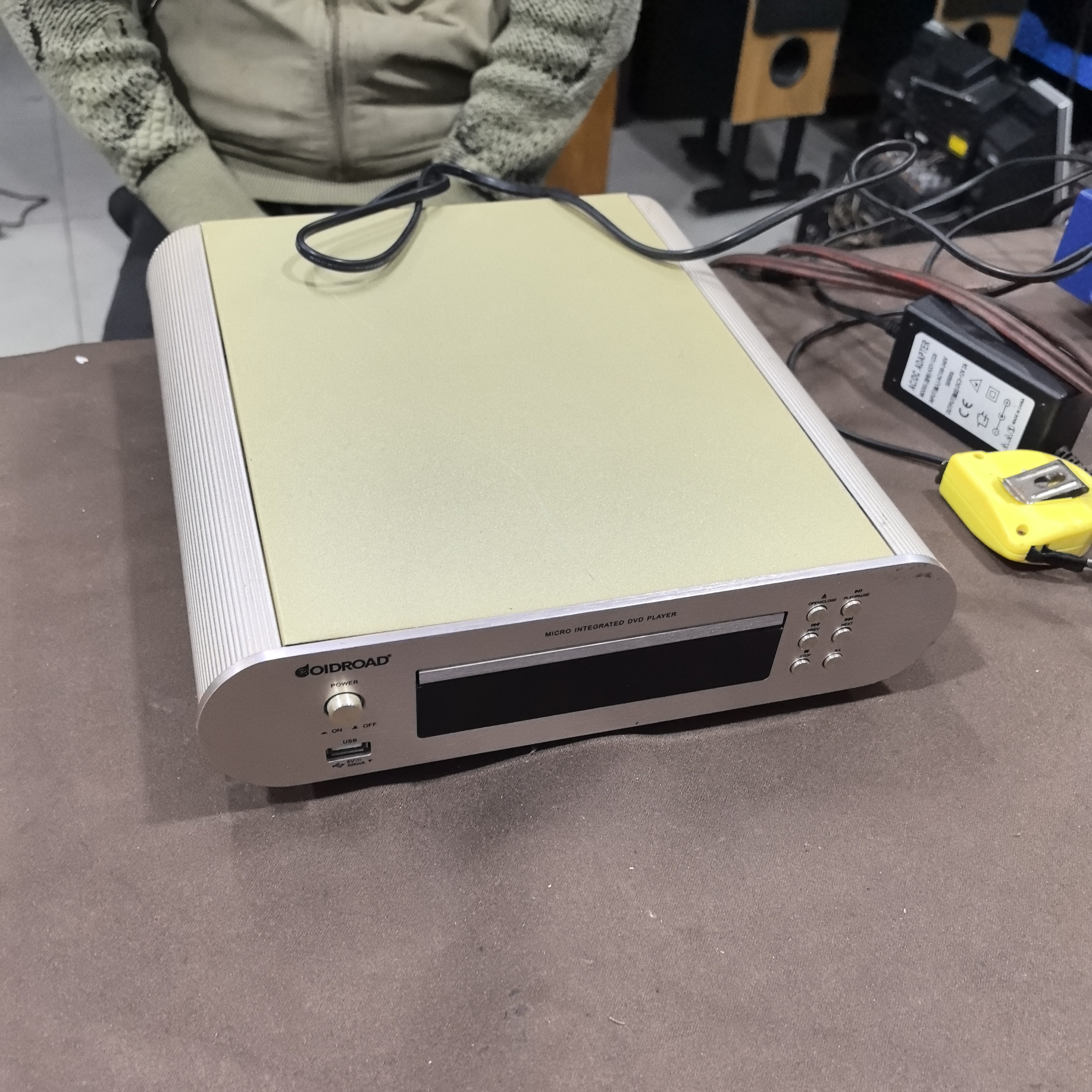 8新  歌乐迪dvd（不通电）