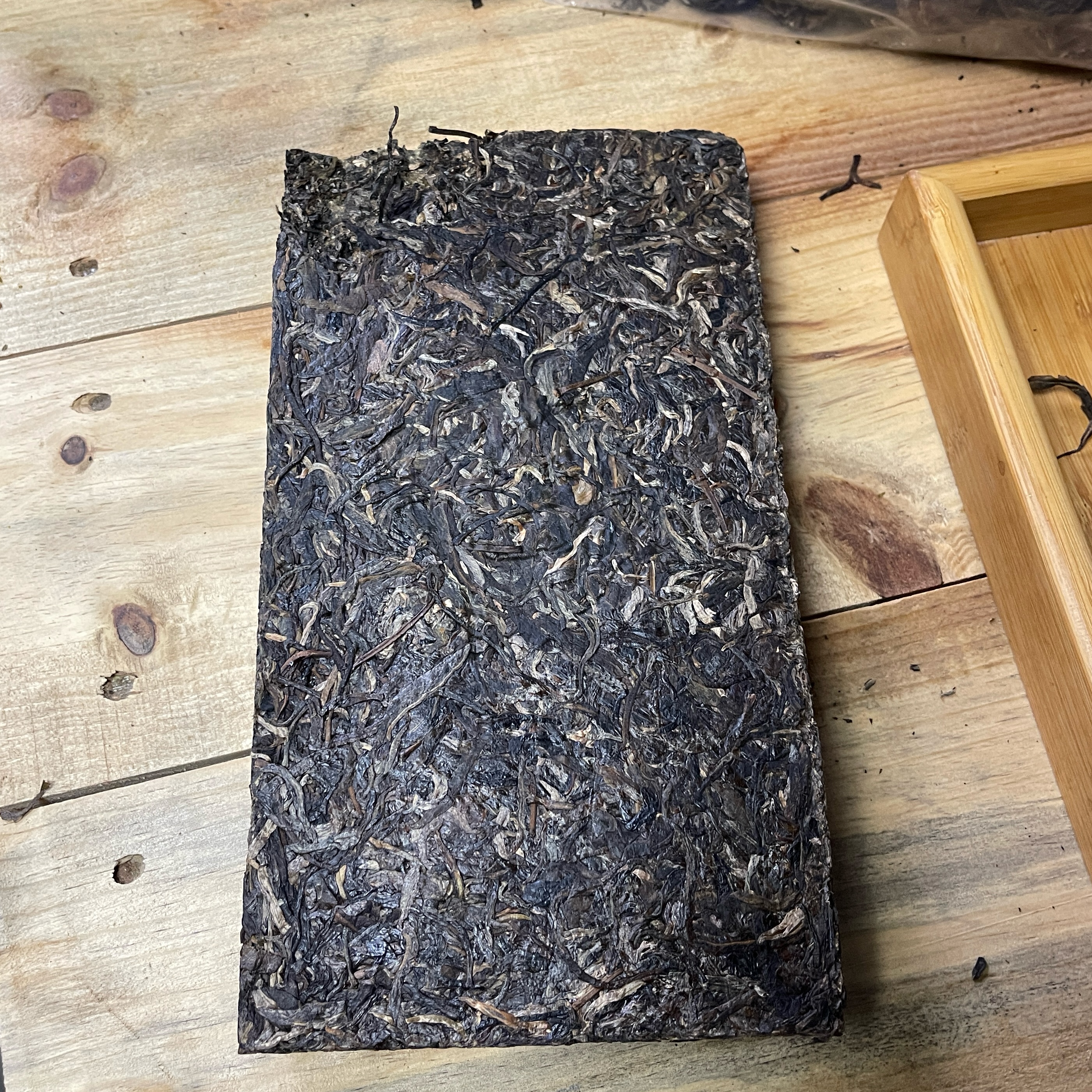 「臻选」2017年秘境高杆春茶 生茶砖茶 1000克