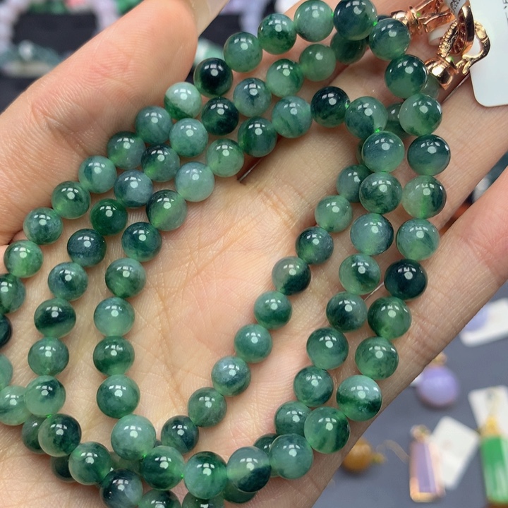 翡翠手链未镶嵌翡翠