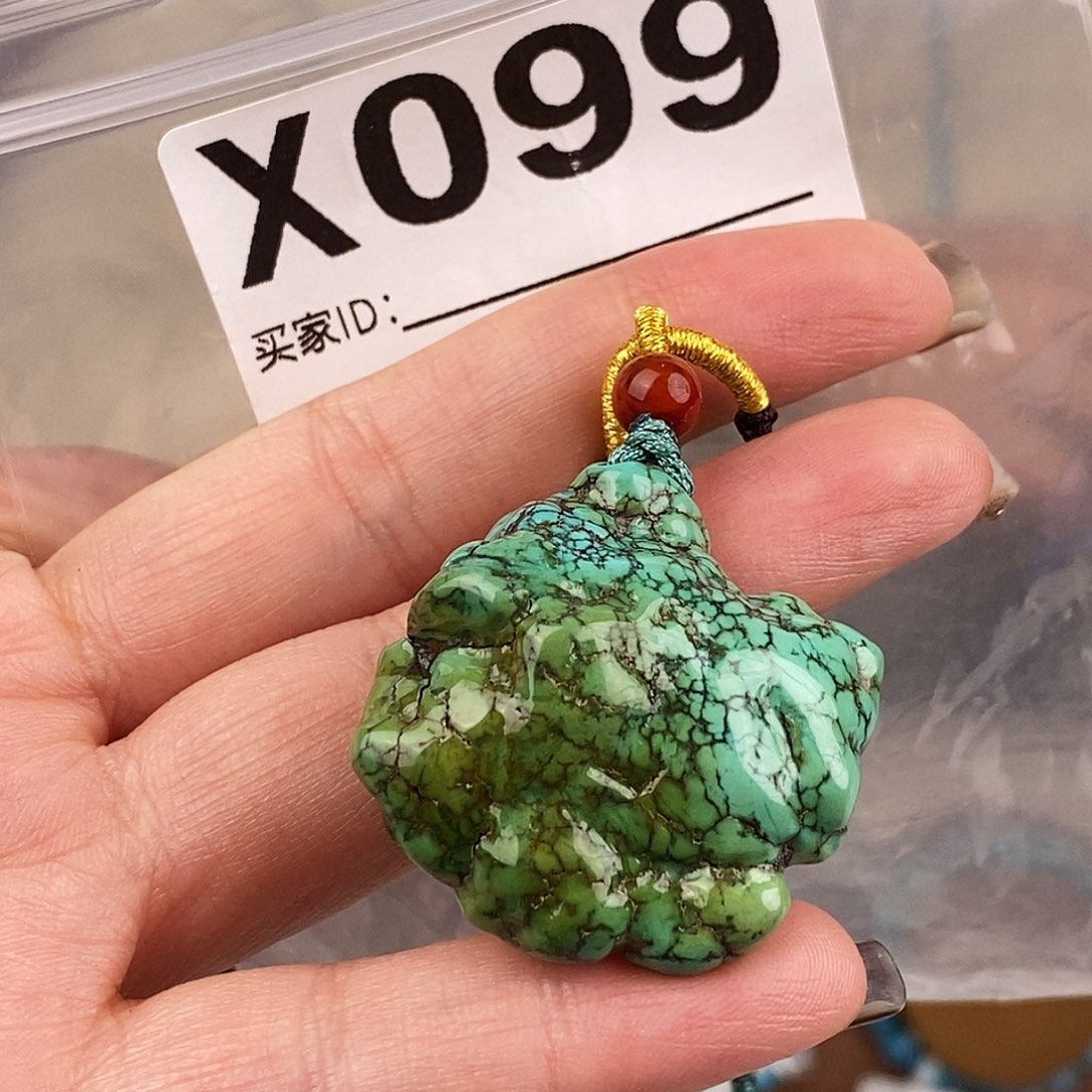 绿松石未镶嵌原矿