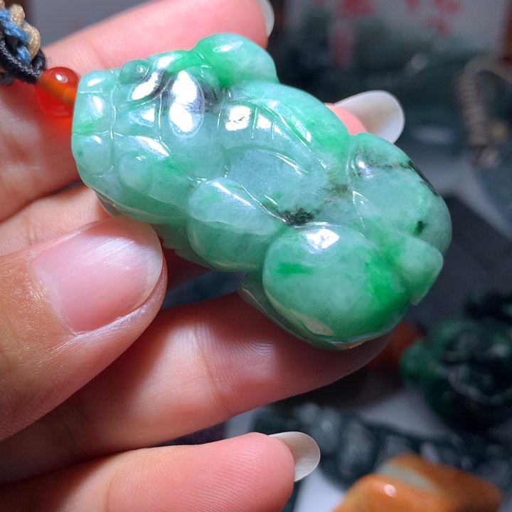 翡翠颈饰未镶嵌保真天然A货翡翠