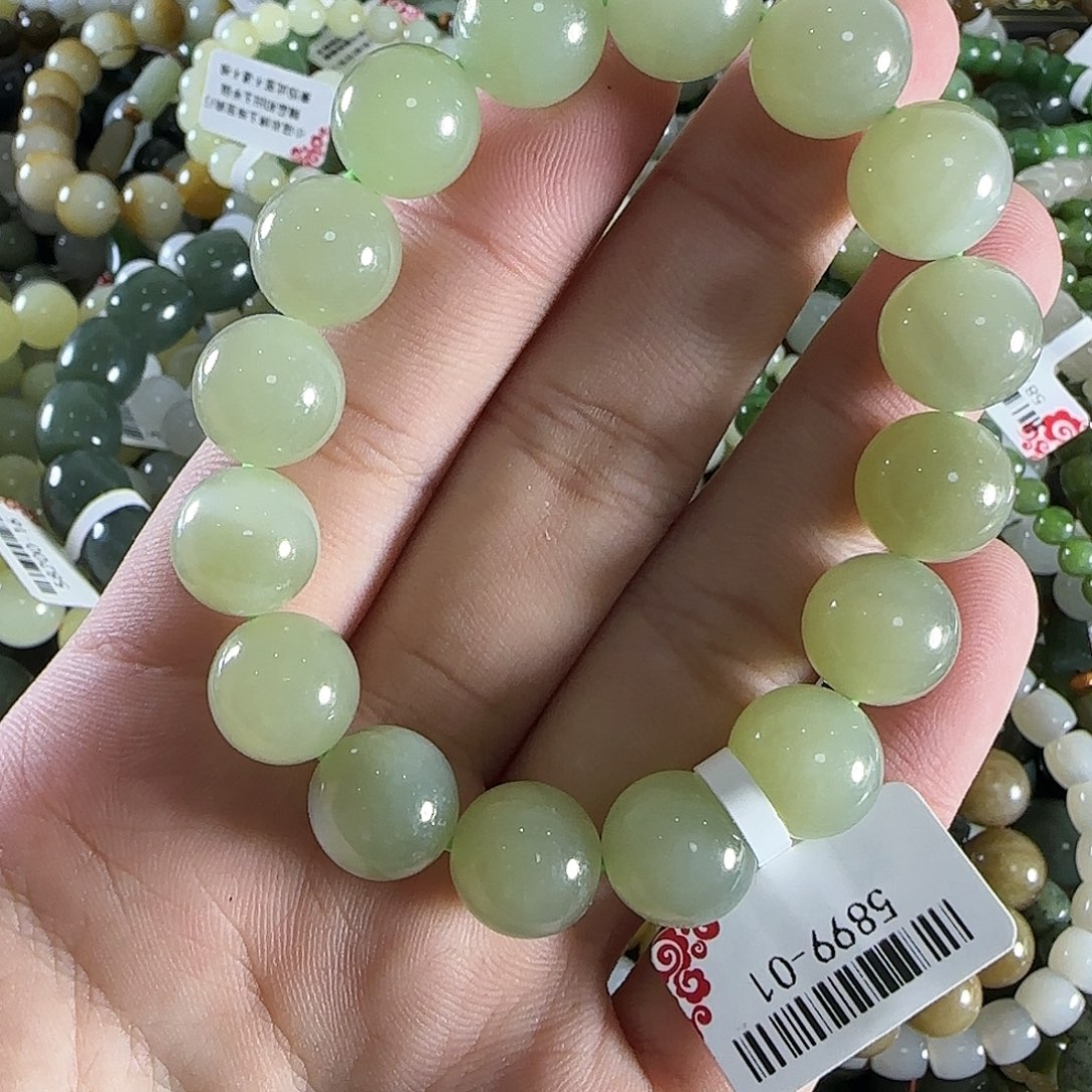 和田玉手链未镶嵌96