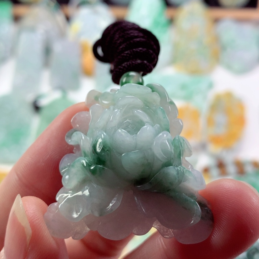 【闪购商品】翡翠吊坠(不含链)未镶嵌