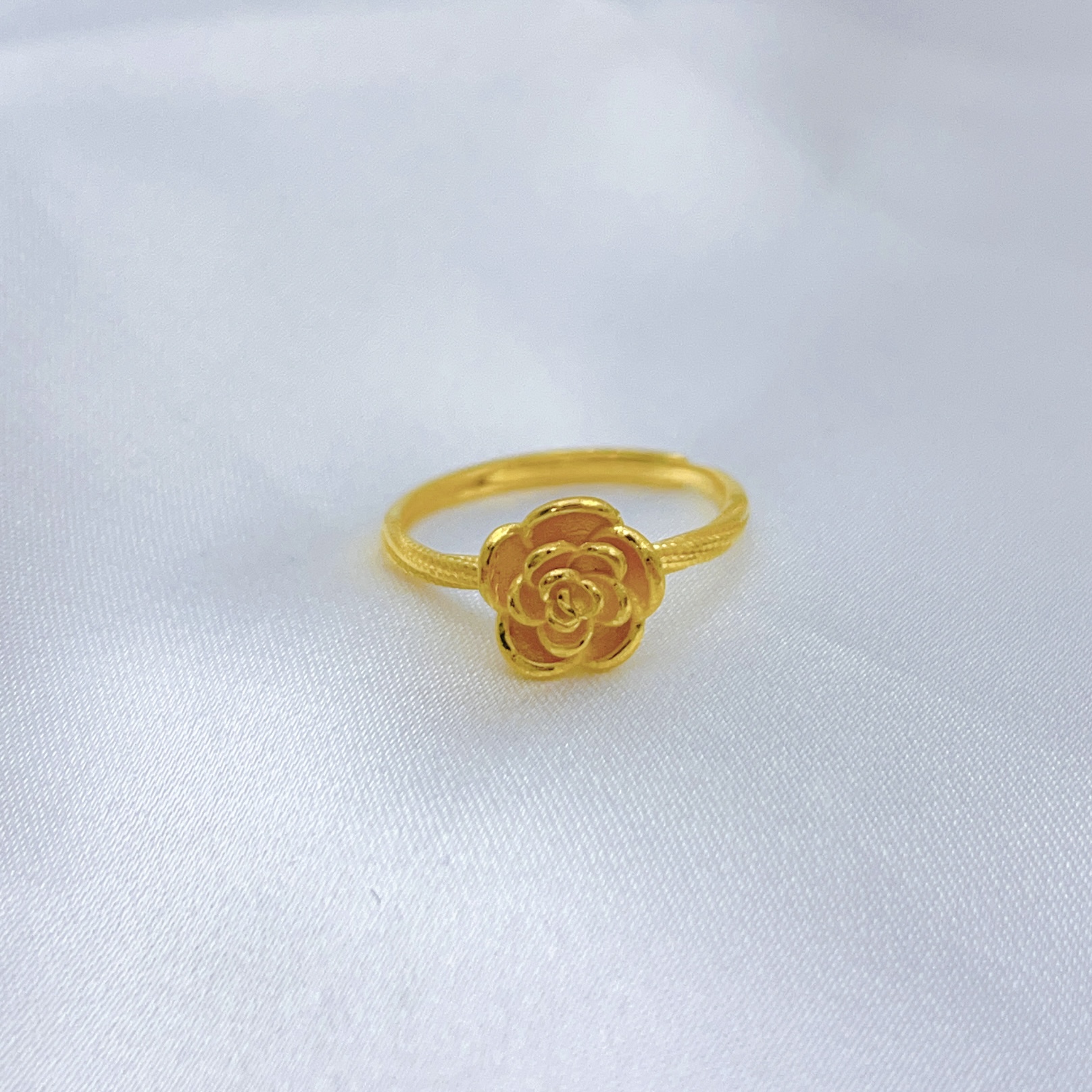 SUNFEEL/赛菲尔黄金足金999玫瑰黄金戒指流行百搭送礼过节