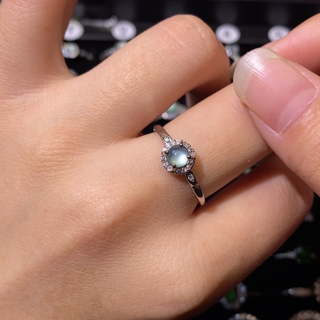 翡翠未镶嵌颈饰天然