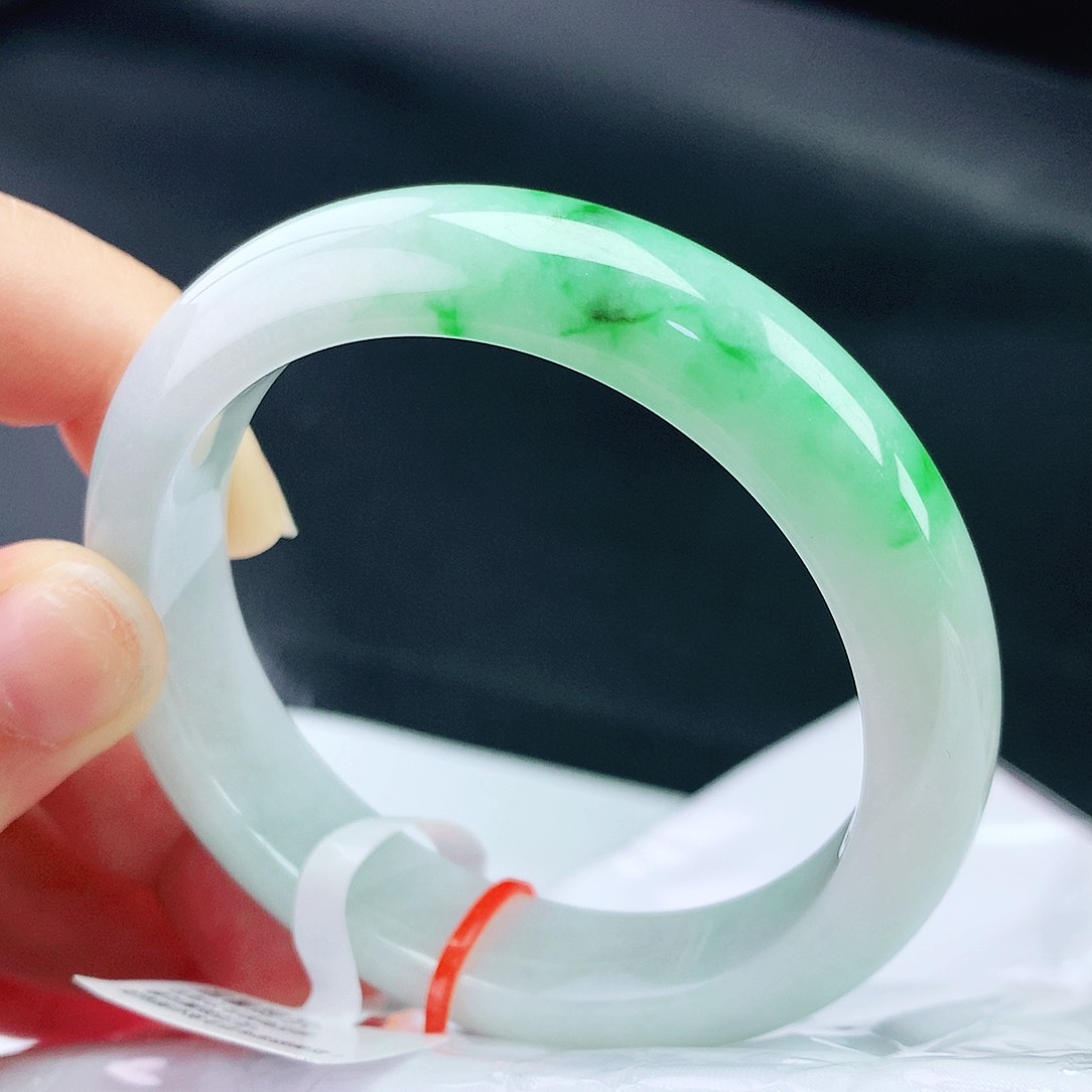 未镶嵌手镯翡翠54圈