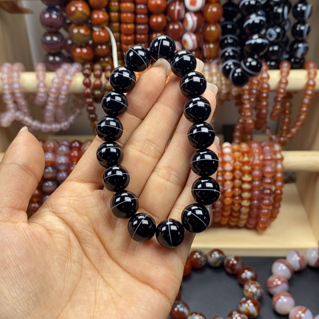 玛瑙/玉髓手串未镶嵌樱***子