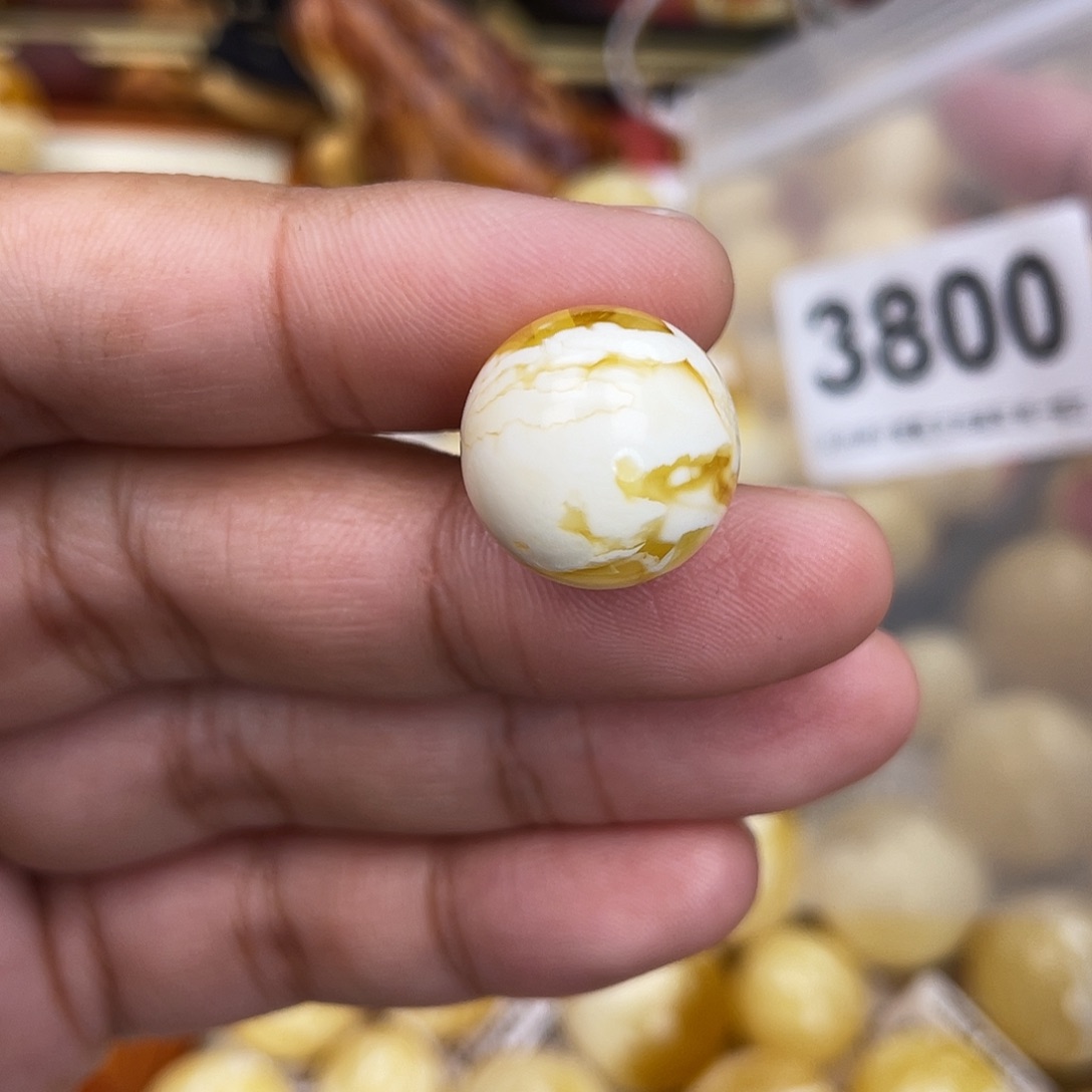 蜜蜡未镶嵌珠宝奇石沙眼15,7