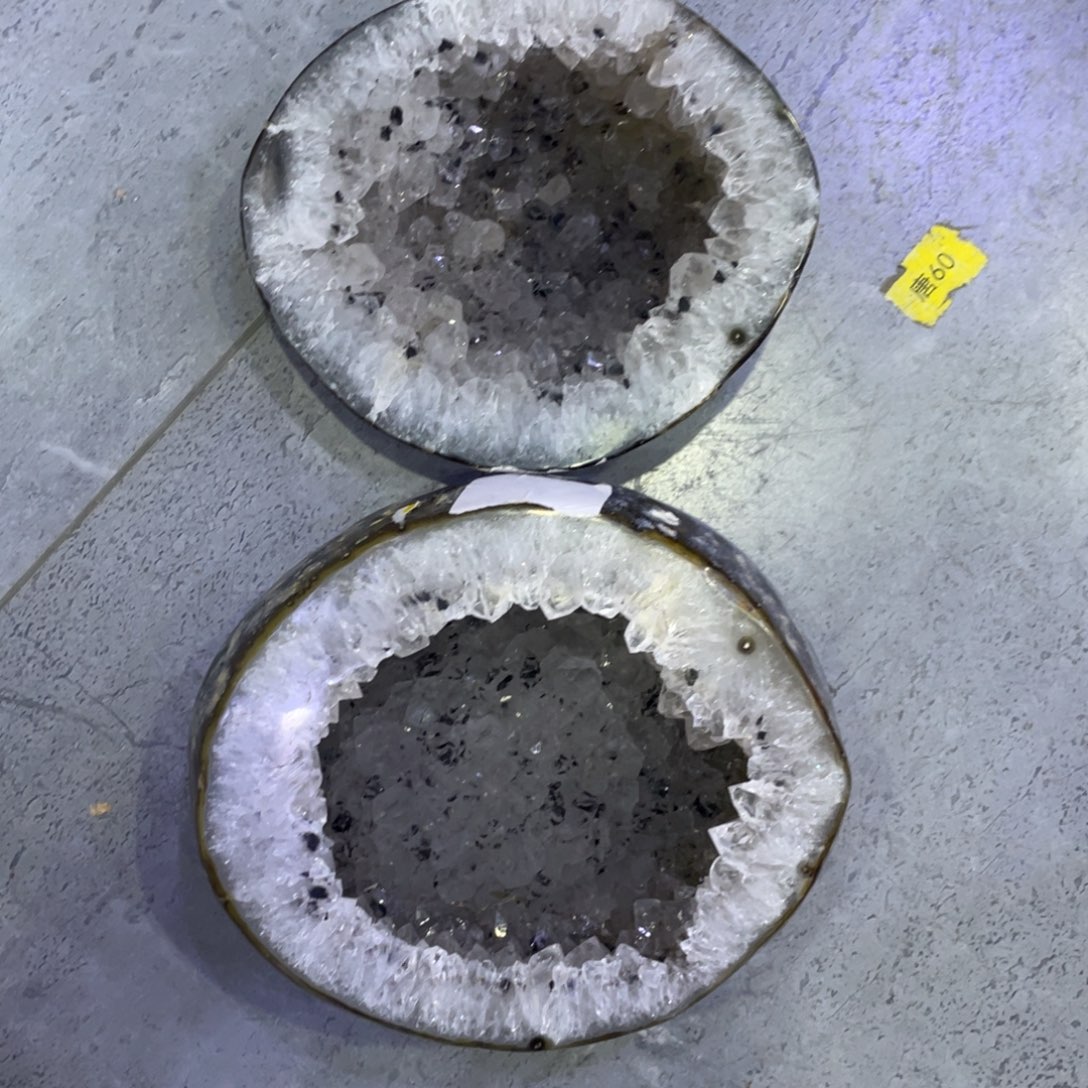 ****蜜未镶嵌玛瑙/玉髓珠宝奇石