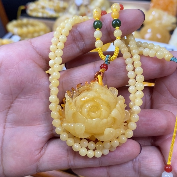 琥珀颈饰未镶嵌吊坠