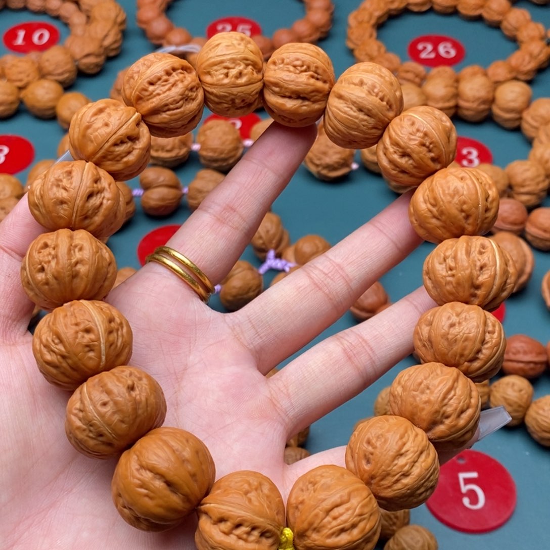 手串文玩核桃球八棱
