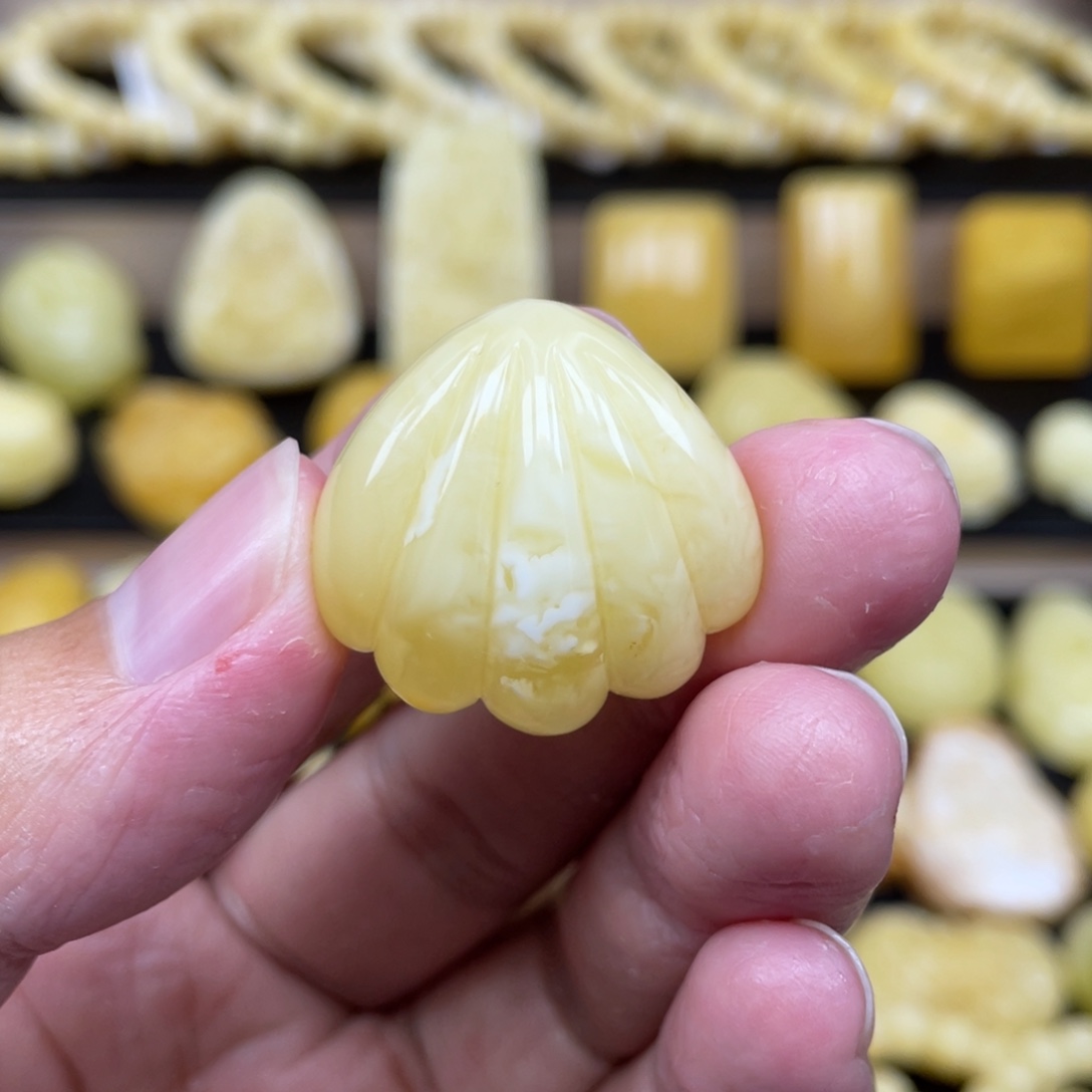 琥珀未镶嵌裸石琥珀蜜蜡