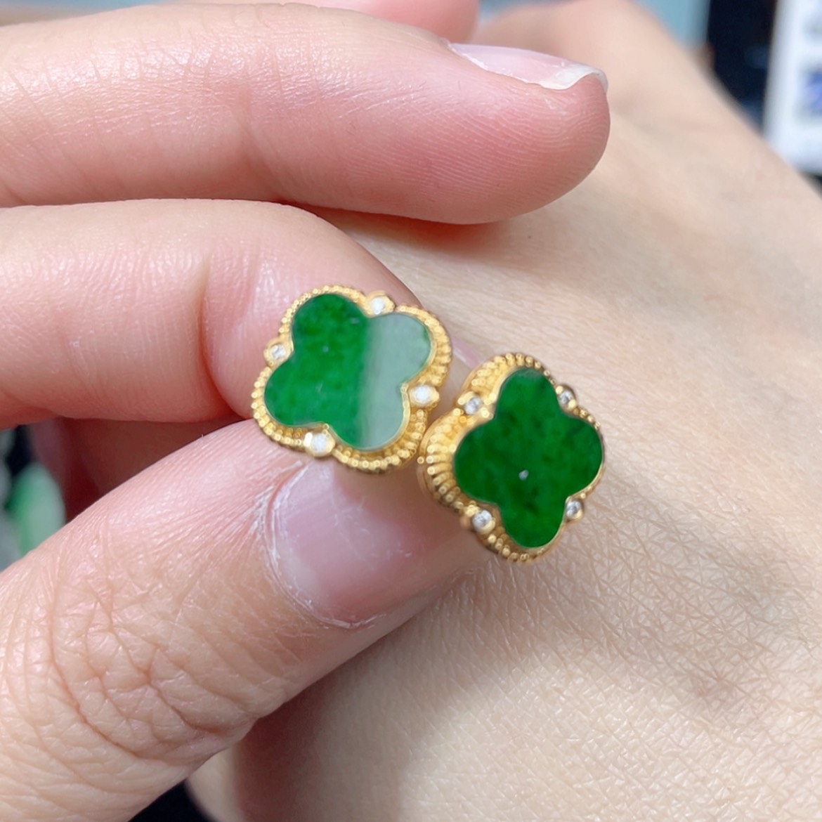 【闪购商品】翡翠耳饰18K金镶嵌翡翠