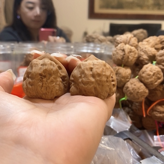 文玩核桃吊坠扬***航古蟾尖有伤