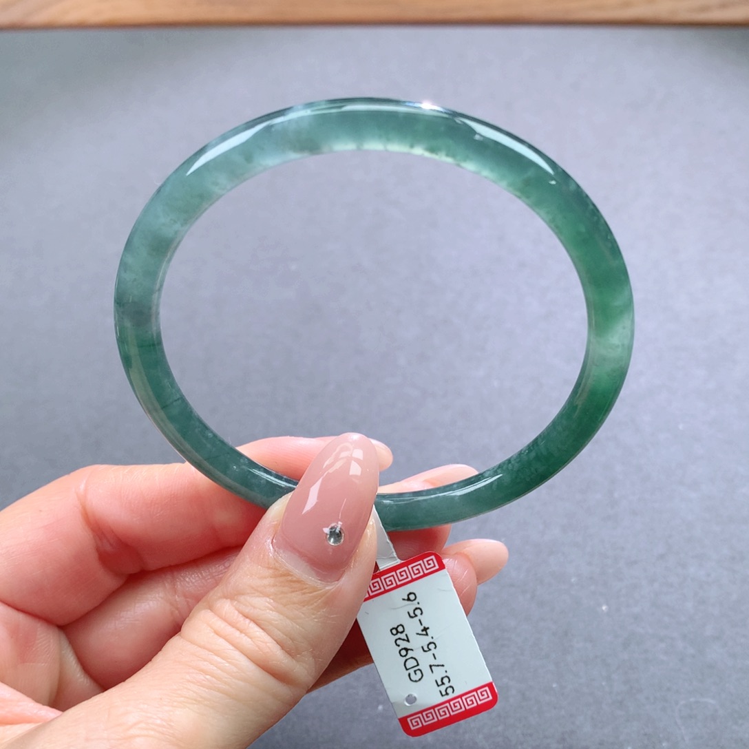 翡翠手镯未镶嵌天然翡翠手镯叮当镯
