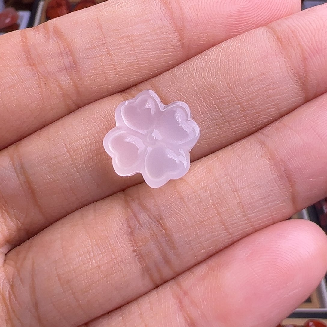 玛瑙/玉髓未镶嵌川料荔枝冻四叶草13.2mm