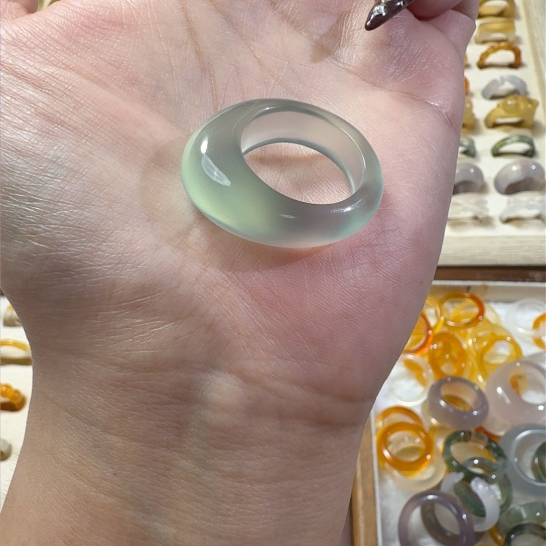 未镶嵌戒指玛瑙/玉髓930港19