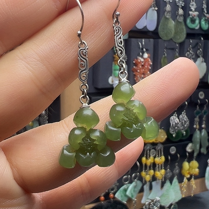 和田玉银S925镶嵌耳饰