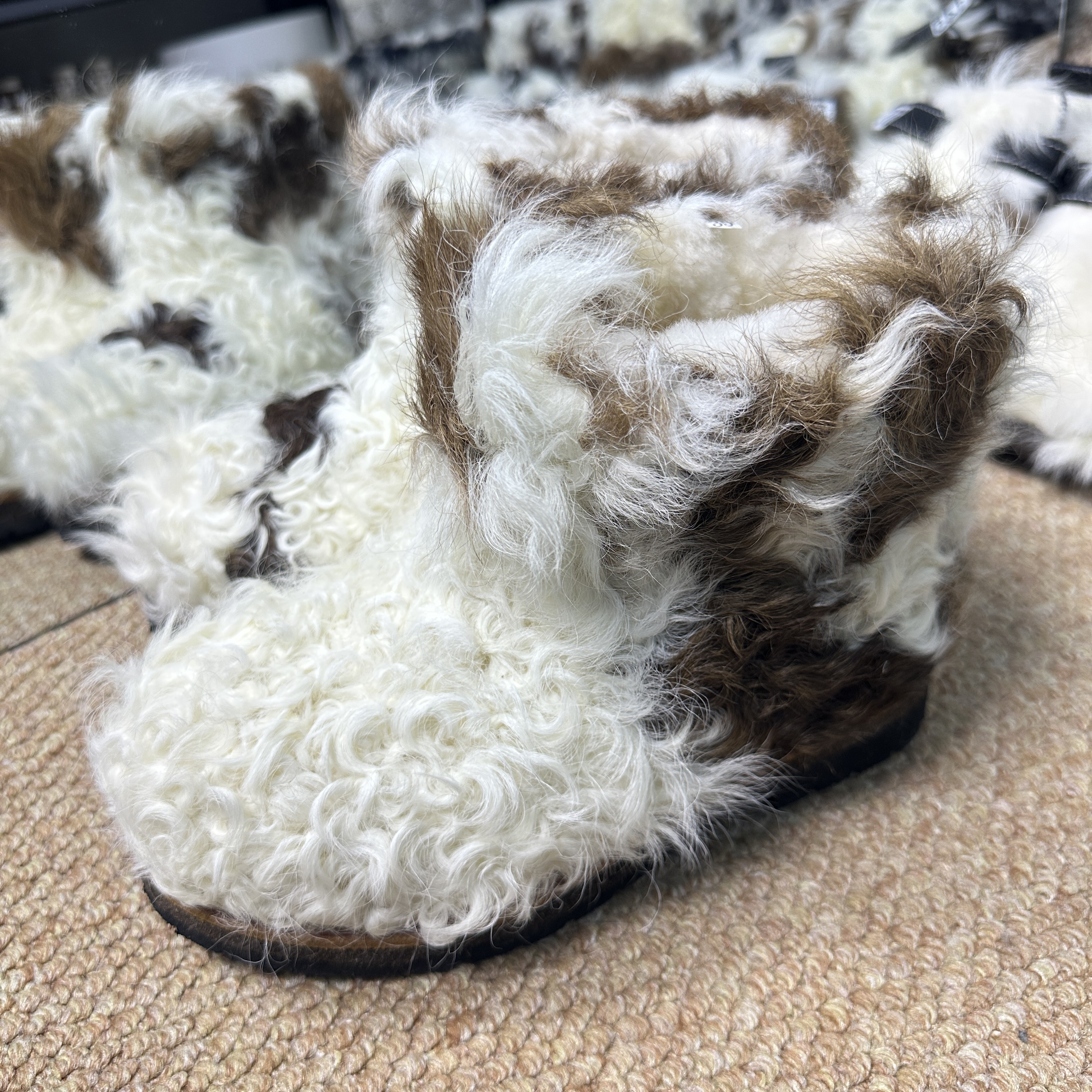 女款矮筒羊毛棉靴无花口民族风雪地靴