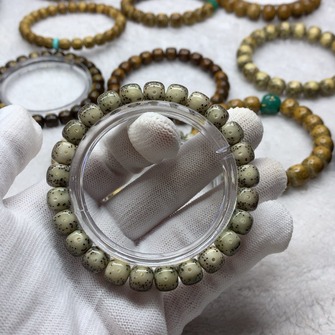 星月菩提吊坠126598888800