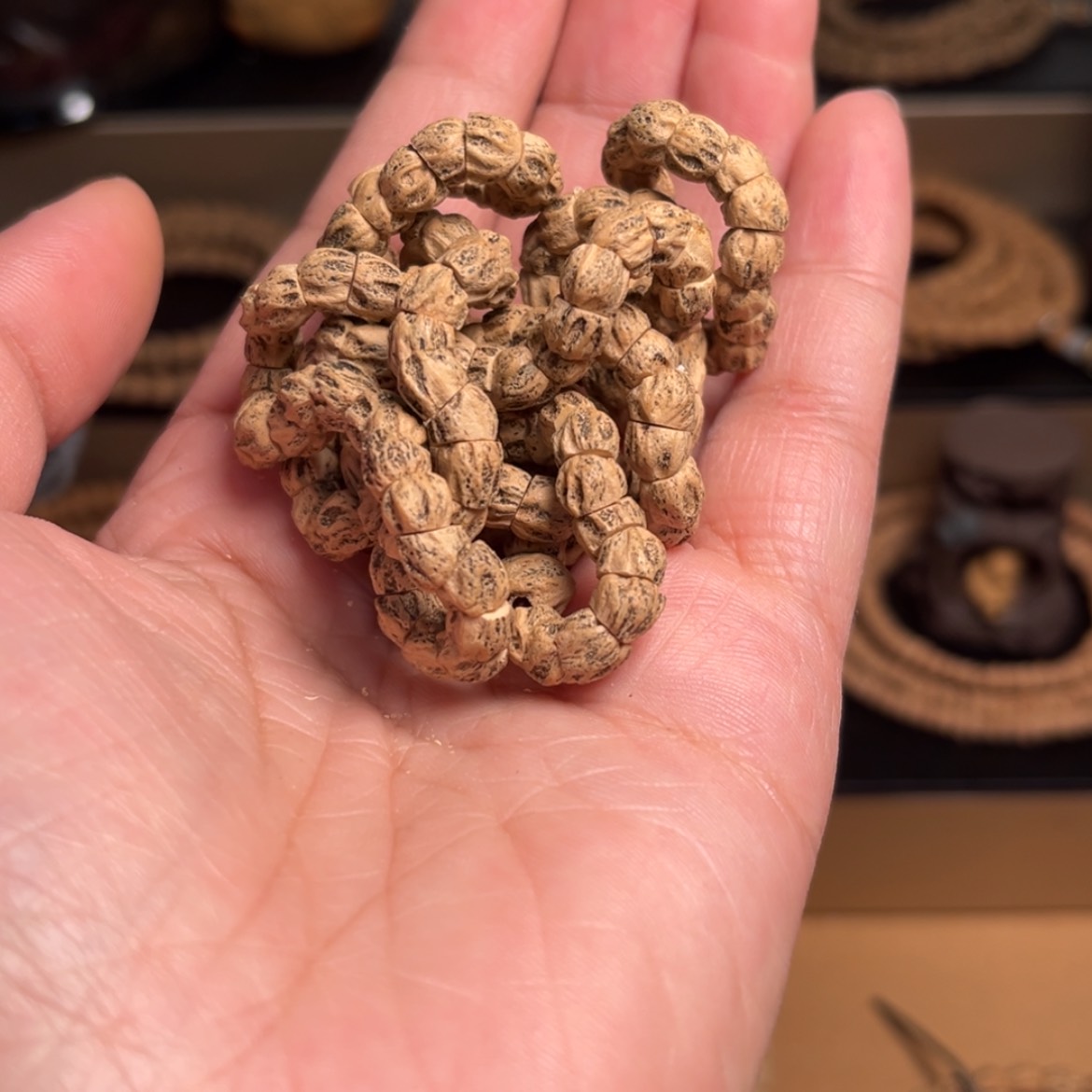 【闪购商品】柏香籽/百香籽吊坠杜**呀