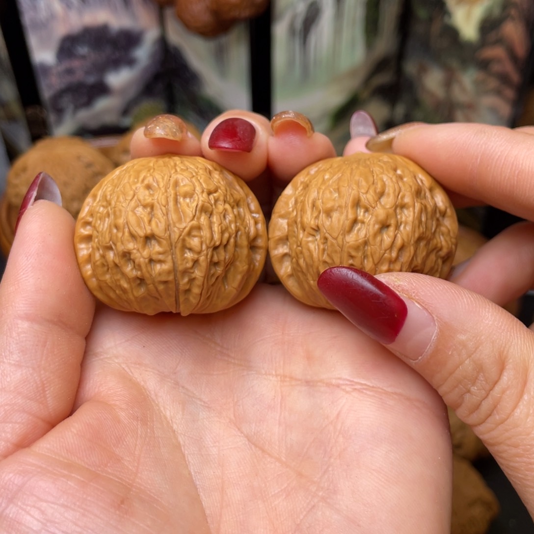 文玩核桃把件无***！37铁锤