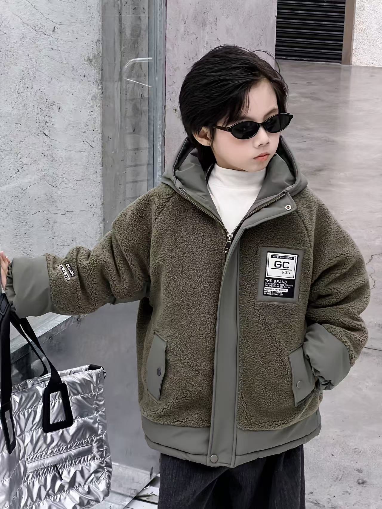 男童毛毛衣2025冬季新款儿童休闲加绒加厚保暖糕糕绒冬款连帽外套