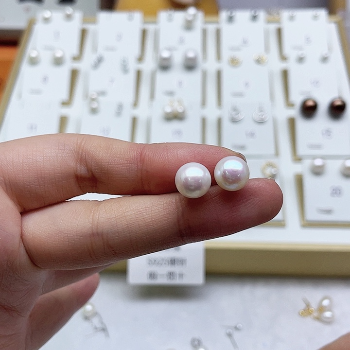 淡水珍珠耳饰银S925镶嵌是**呀