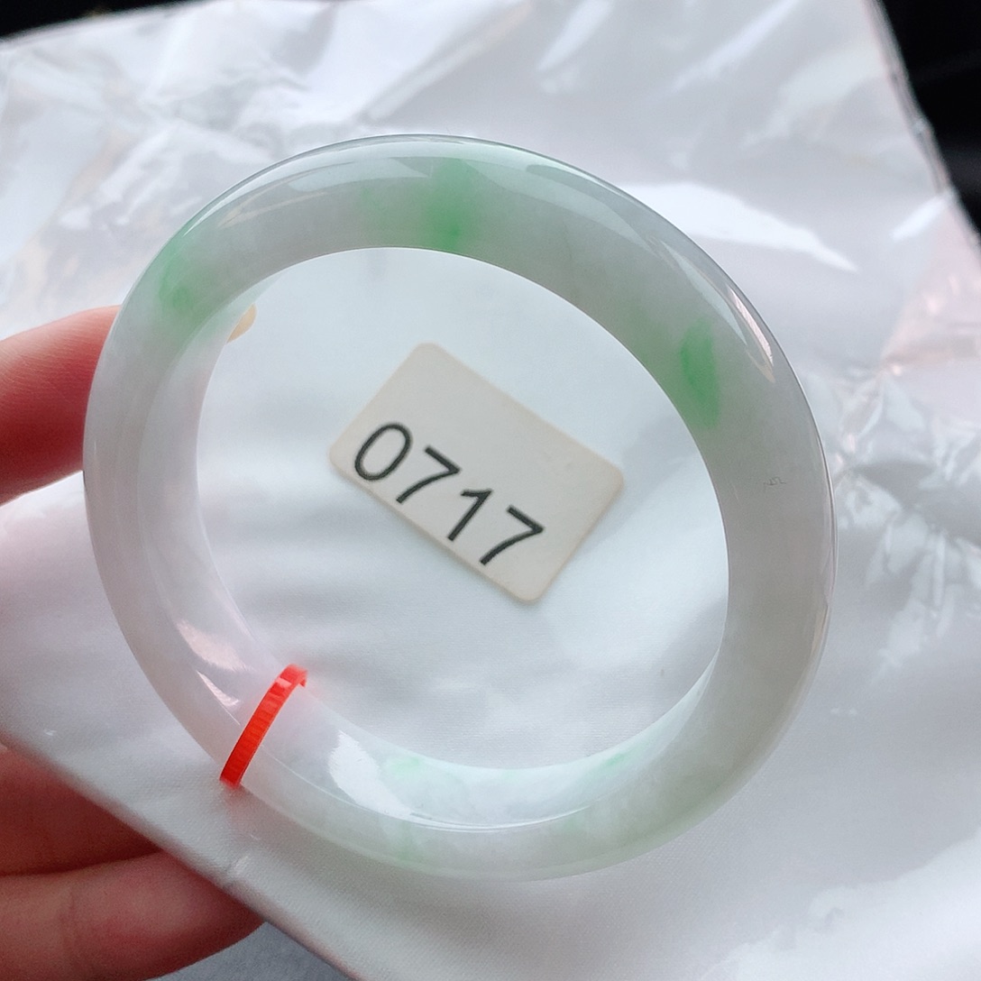 翡翠手镯未镶嵌56圈口880717