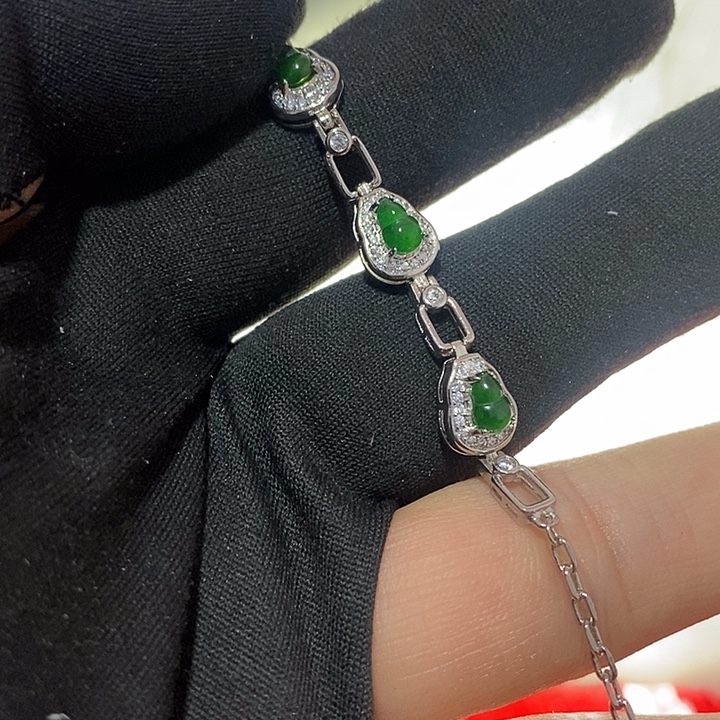 定制翡翠未镶嵌女款