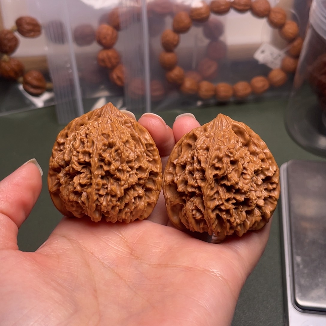 文玩核桃吊坠满天星