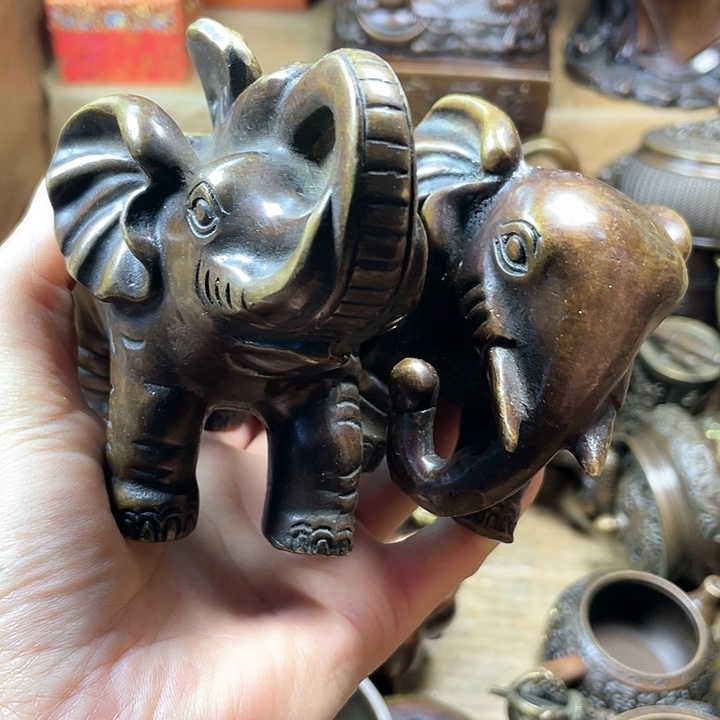 全是铜铜铜器铜器