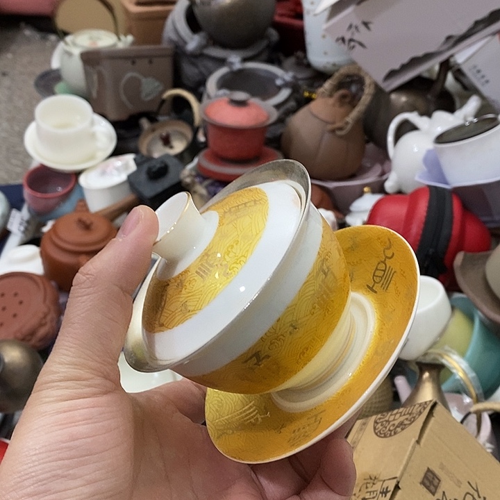 陶瓷艺术品及陶瓷制品