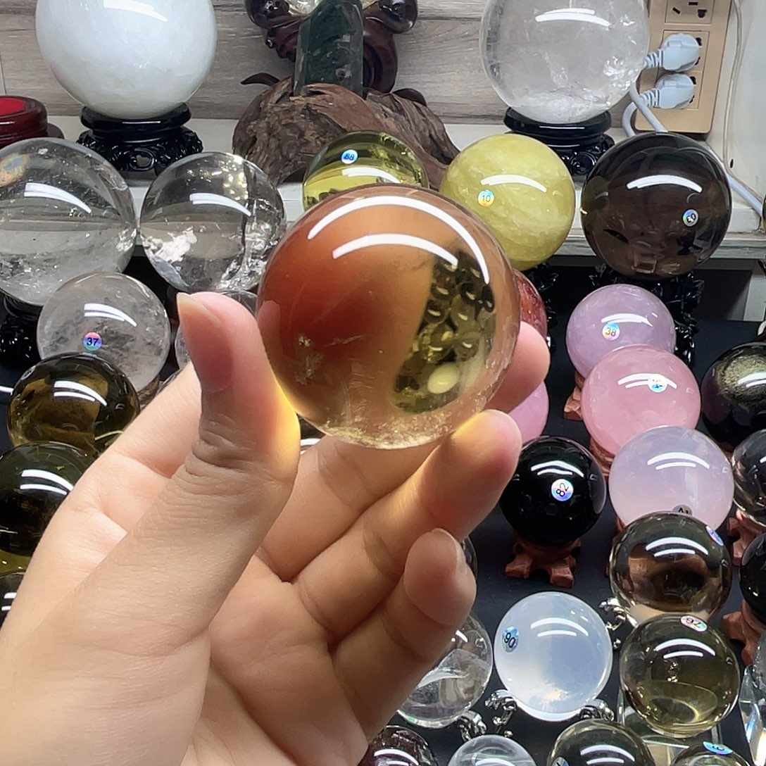 E***c水晶珠宝半成品未镶嵌黄水晶卡45A517