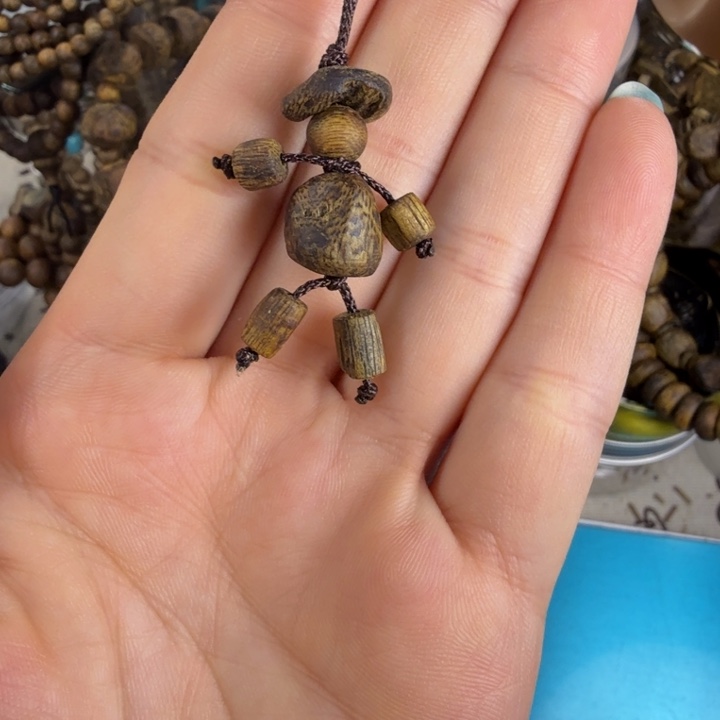 沉香碎屑沉香莺歌绿奇楠小小木人