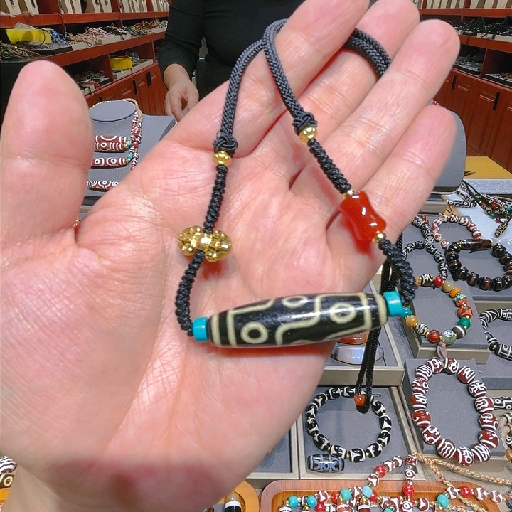 未镶嵌玛瑙/玉髓珠宝奇石